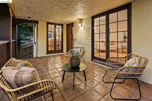6729 Thornhill Dr, Oakland, CA 94611 - Photo 6