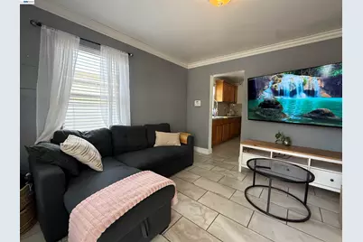 10209 & 10211 Pippin St, Oakland, CA 94603 - Photo 68