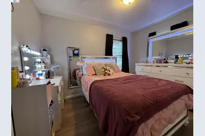 10209 & 10211 Pippin St, Oakland, CA 94603 - Photo 78