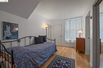 2000 Clinton Ave, Alameda, CA 94501 - Photo 12