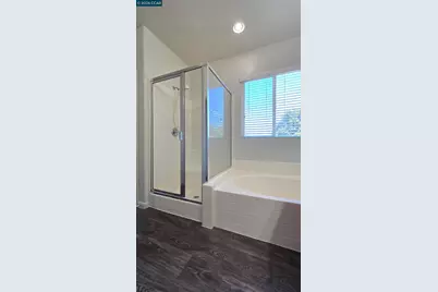 1092 Gardenia Ln, Concord, CA 94520 - Photo 20