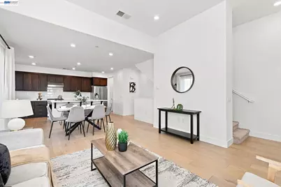 29226 Hub Lane, Hayward, CA 94544 - Photo 8