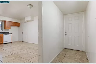 7366 21st St, Sacramento, CA 95822 - Photo 6
