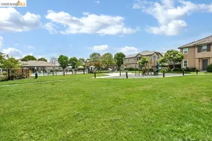 231 Washington Dr, Brentwood, CA 94513 - Photo 24