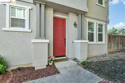 231 Washington Dr, Brentwood, CA 94513 - Photo 2
