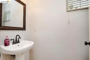 231 Washington Dr, Brentwood, CA 94513 - Photo 10