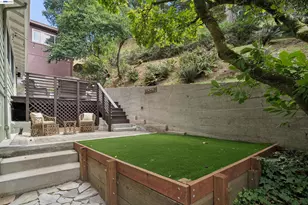 29 Eastwood Ct, Oakland, CA 94611 - Photo 36