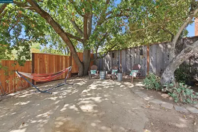 450 Little Rd, Pleasant Hill, CA 94523 - Photo 26