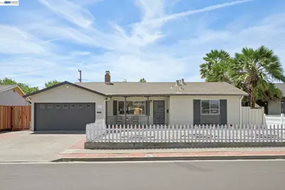 8231 Cardiff Dr, Dublin, CA 94568 - Photo 2