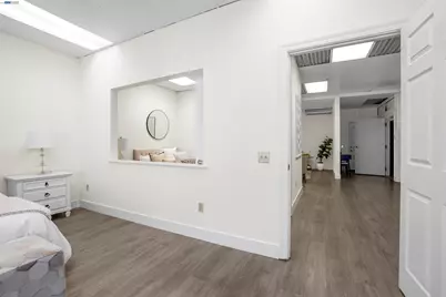 850 Grand Ave #B, Oakland, CA 94607 - Photo 16