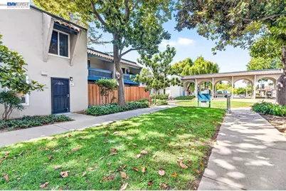 1001 Murrieta Blvd #56, Livermore, CA 94550 - Photo 2