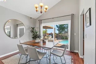 2137 Pheasant Dr, Hercules, CA 94547 - Photo 16