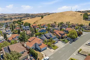2137 Pheasant Dr, Hercules, CA 94547 - Photo 80