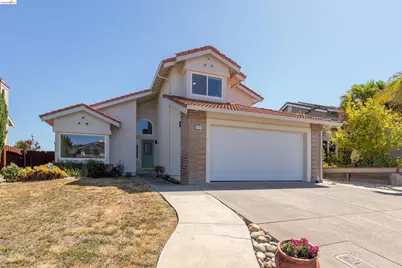 2137 Pheasant Dr, Hercules, CA 94547 - Photo 78