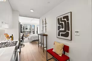 1433 Bush St, San Francisco, CA 94109 - Photo 16
