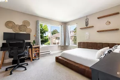 122 Lakeshore Ct, Richmond, CA 94804 - Photo 14