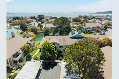 122 Lakeshore Ct, Richmond, CA 94804 - Photo 26
