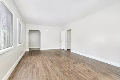 2605 Prentiss Pl, Oakland, CA 94601 - Photo 4