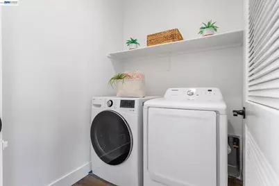 55 Atlantic Ave #1002, Alameda, CA 94501 - Photo 24