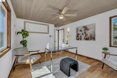 7538 Circle Hill Dr, Oakland, CA 94605 - Photo 12