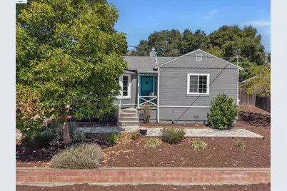 7538 Circle Hill Dr, Oakland, CA 94605 - Photo 2