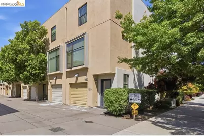 187 City Limits Cir, Oakland, CA 94608 - Photo 28