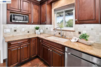 961 Essex St, Livermore, CA 94550 - Photo 12