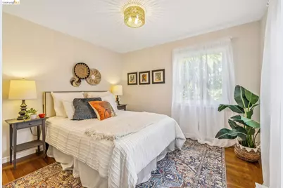 4624 Steele St, Oakland, CA 94619 - Photo 22