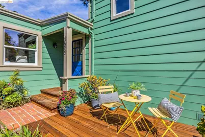 4624 Steele St, Oakland, CA 94619 - Photo 4