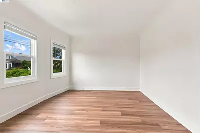 6414 Herzog St, Oakland, CA 94608 - Photo 8