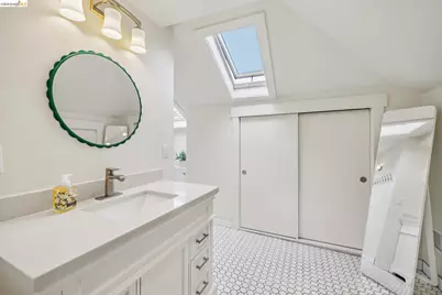2739 10th Ave, Oakland, CA 94606 - Photo 20