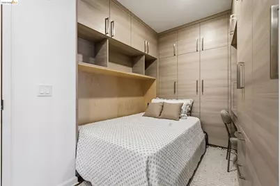 200 2nd St #403, Oakland, CA 94607 - Photo 16