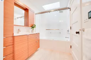 5323 Miles Ave, Oakland, CA 94618 - Photo 16