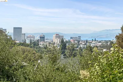 3943 Park Blvd, Oakland, CA 94602 - Photo 32
