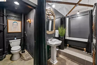 958 28th St. #2825B, Oakland, CA 94608 - Photo 8