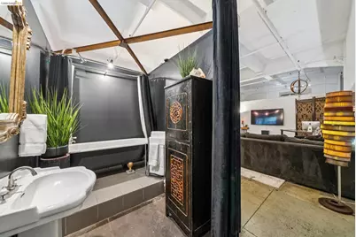 958 28th St. #2825B, Oakland, CA 94608 - Photo 46