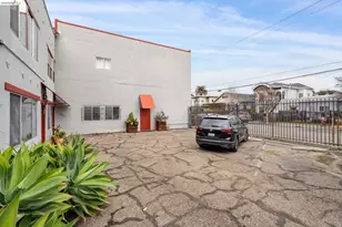 958 28th St, Oakland, CA 94608 - Photo 62