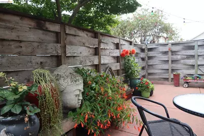 958 28th St. #2825B, Oakland, CA 94608 - Photo 52