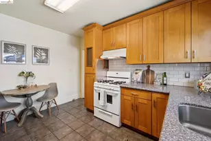 1152 Francisco St, Berkeley, CA 94702 - Photo 14