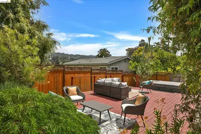 4656 Redding St, Oakland, CA 94619 - Photo 48