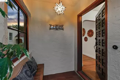 1322 Stannage Ave, Berkeley, CA 94702 - Photo 42