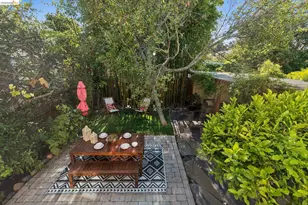 1322 Stannage Ave, Berkeley, CA 94702 - Photo 18