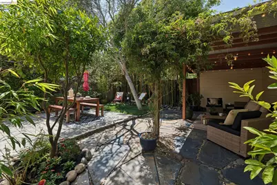 1322 Stannage Ave, Berkeley, CA 94702 - Photo 38