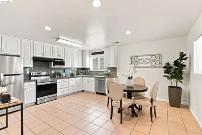 2824 Seville Cir, Antioch, CA 94509 - Photo 20