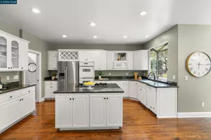 55 McConnell Ln, Walnut Creek, CA 94596 - Photo 10