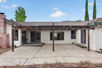 1152 Easley Dr, Clayton, CA 94517 - Photo 32
