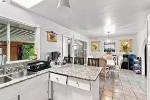1451 Linfield Ln, Hayward, CA 94545 - Photo 14