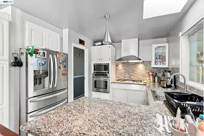 1451 Linfield Ln, Hayward, CA 94545 - Photo 12
