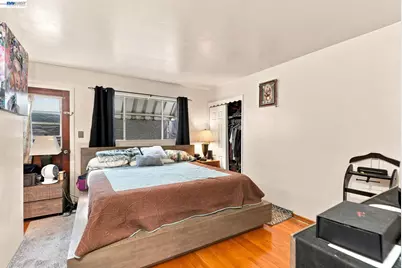 1451 Linfield Ln, Hayward, CA 94545 - Photo 20
