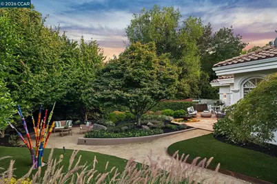 2 Reliez Manor Ct, Lafayette, CA 94549 - Photo 30